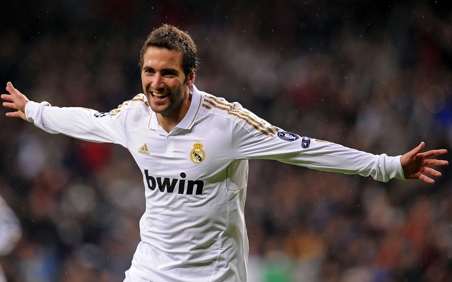 沃尔夫斯堡取得多场胜利，正处于巅峰状态，沃尔夫斯堡历年阵容